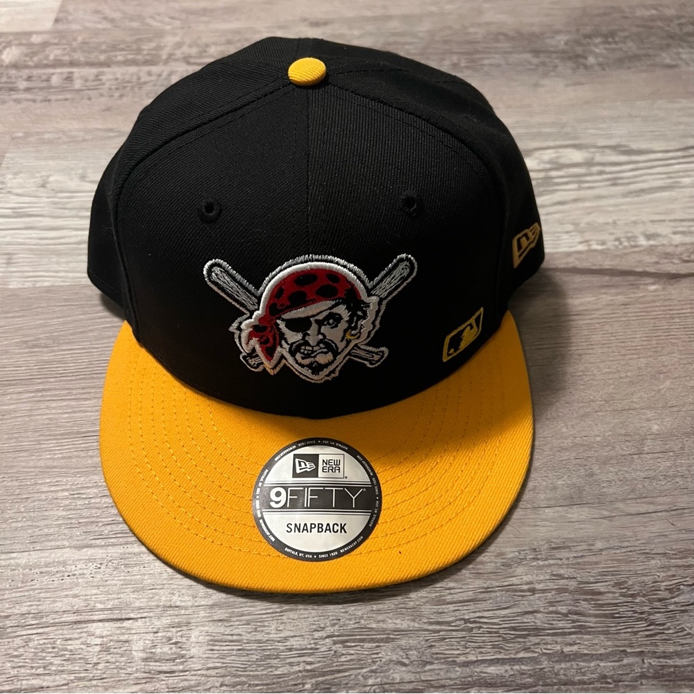 PITTSBURGH PIRATES SNAPBACK